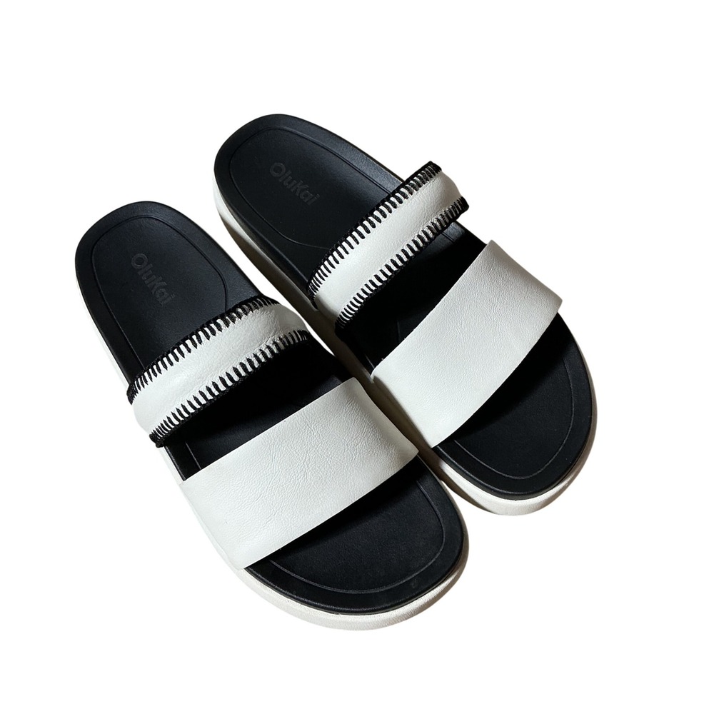 Olukai Pae Monochromatic Leather Whipstitch Slide Sandals 20541-WSLF Women 8
